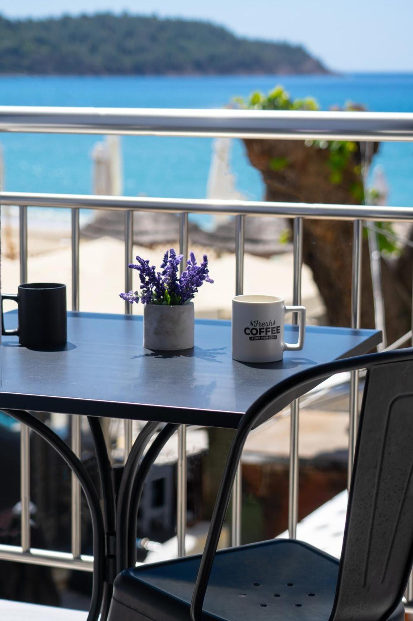 Parilion Suites Потос Экстерьер фото